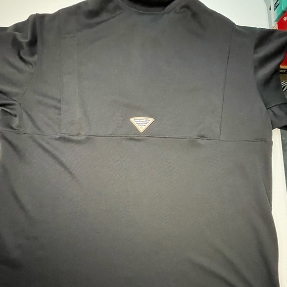 Columbia PFG Mens XL Size Black Color Fabric Fishing Polo Pullover Shirt - Picture 2 of 6